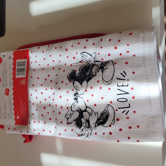 Disney 3 piece kitchen set - Picture 2 of 4